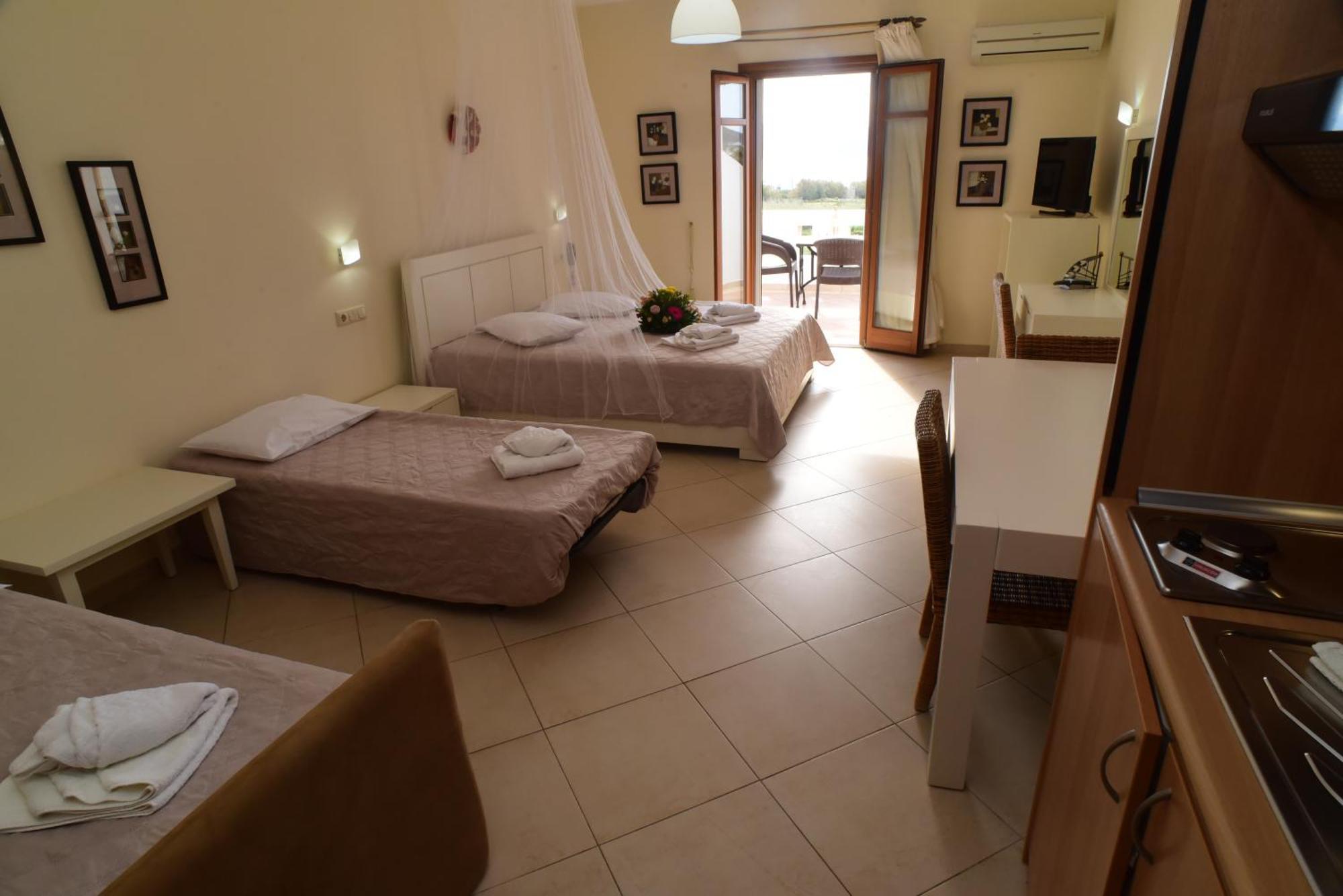 Margaritari Hotel Agia Anna  Exterior photo