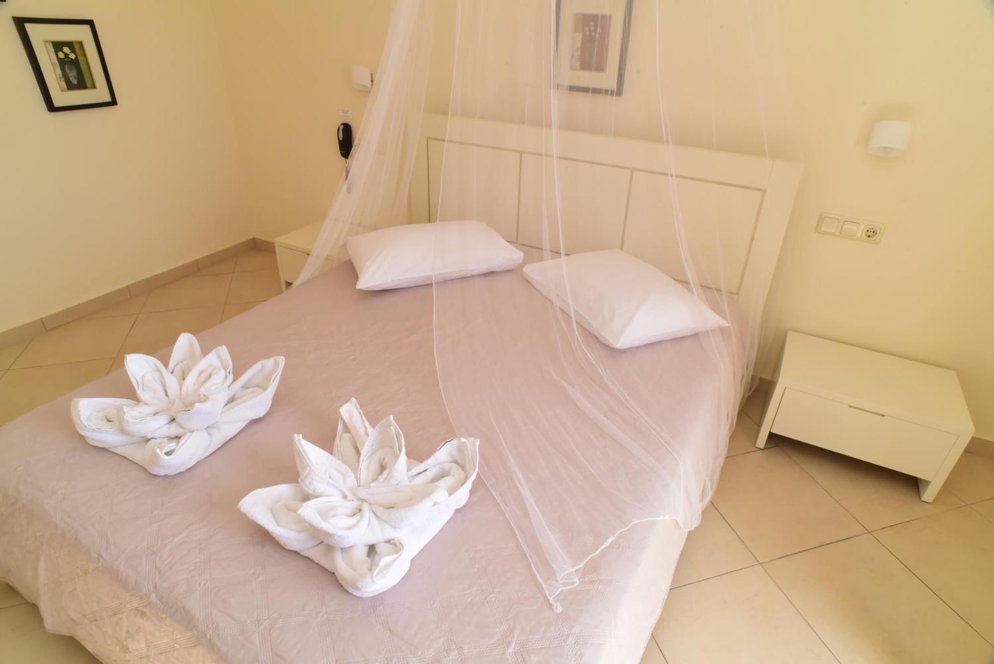 Margaritari Hotel Agia Anna  Exterior photo
